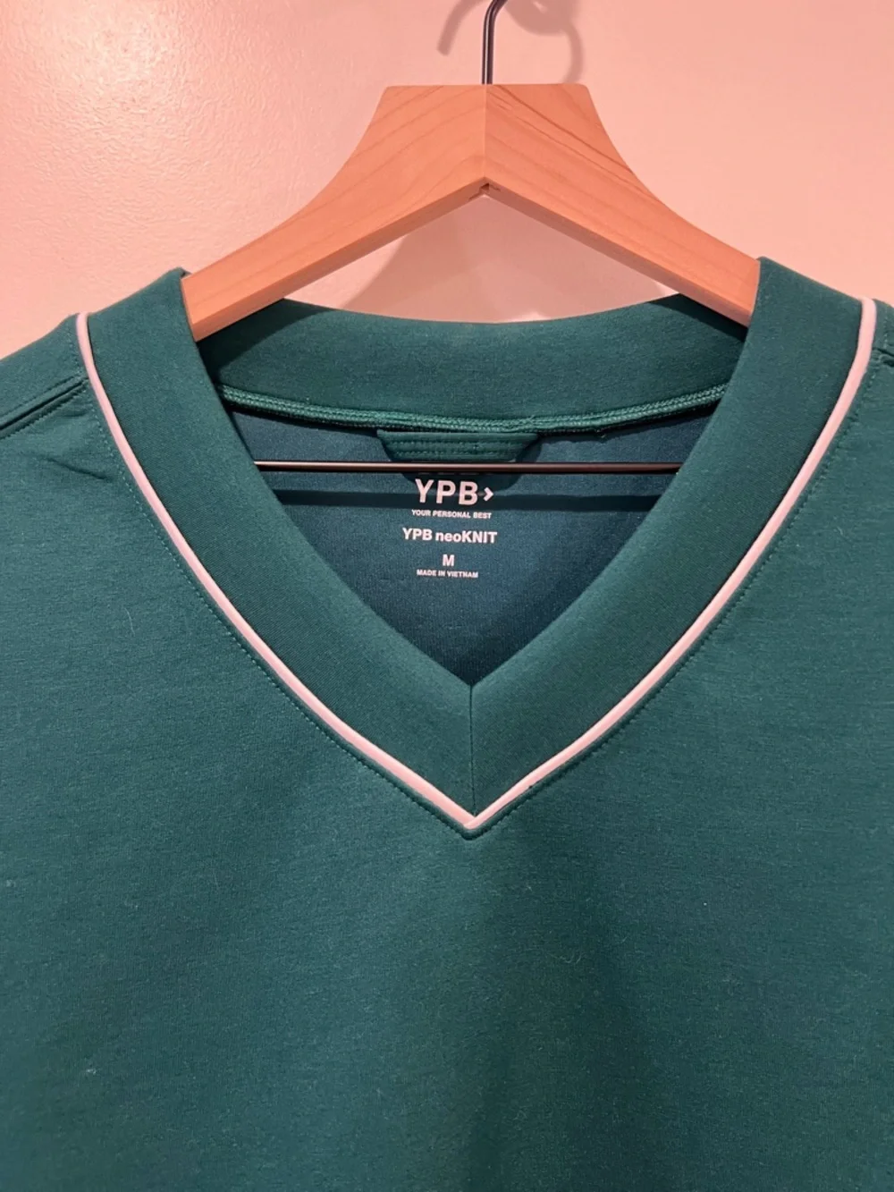 NWT NEW Abercrombie & Fitch YPB neoKNIT V-Neck - Picture 4 of 7